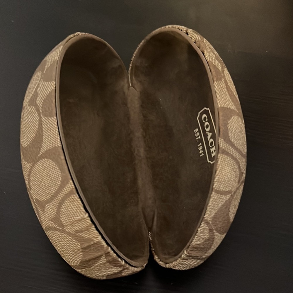 Coach Hard Sunglasses case - Picture 7 of 7